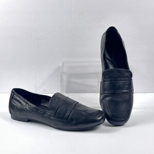 Born Branca Shoes Womens Size 7.5 Black Leather Loafers Penny Slip On